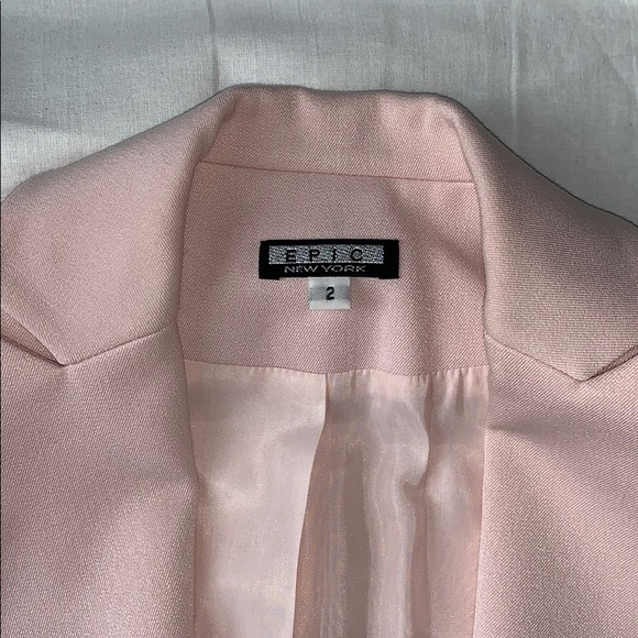 Epic New York Women’s Pink Blazer - Picture 2 of 5